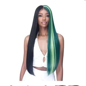 Bobbi Boss 13x4 Glueless Lace Frontal Wig - MLF685 Norah